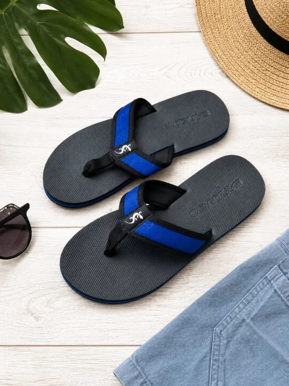 Sandugo Men's Size 7 Flip Flops Blue Black Comfort Beach Sandals